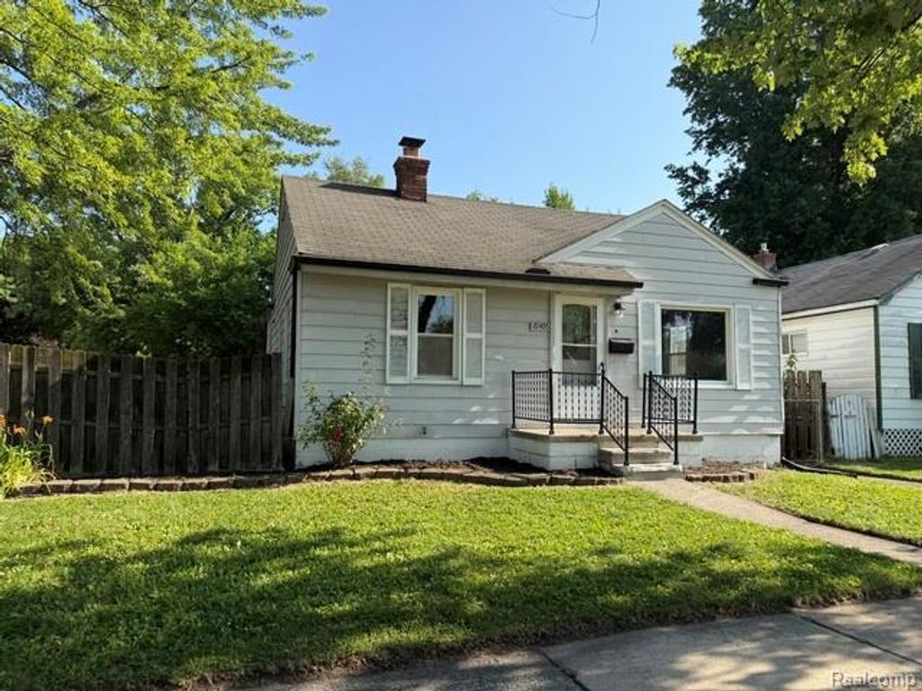19405 Meier Street, Roseville city