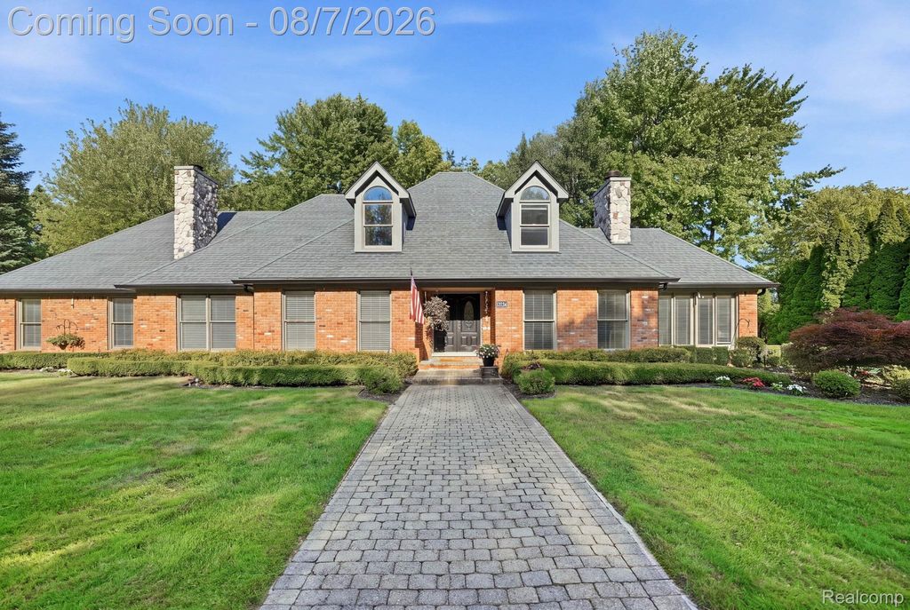 53134 Alyssa Court, Shelby charter township