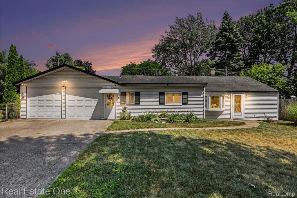 3003 Longview Avenue, Rochester Hills city