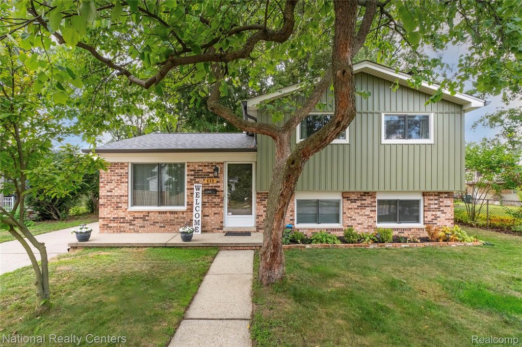 632 Bellevue Avenue, Clawson city