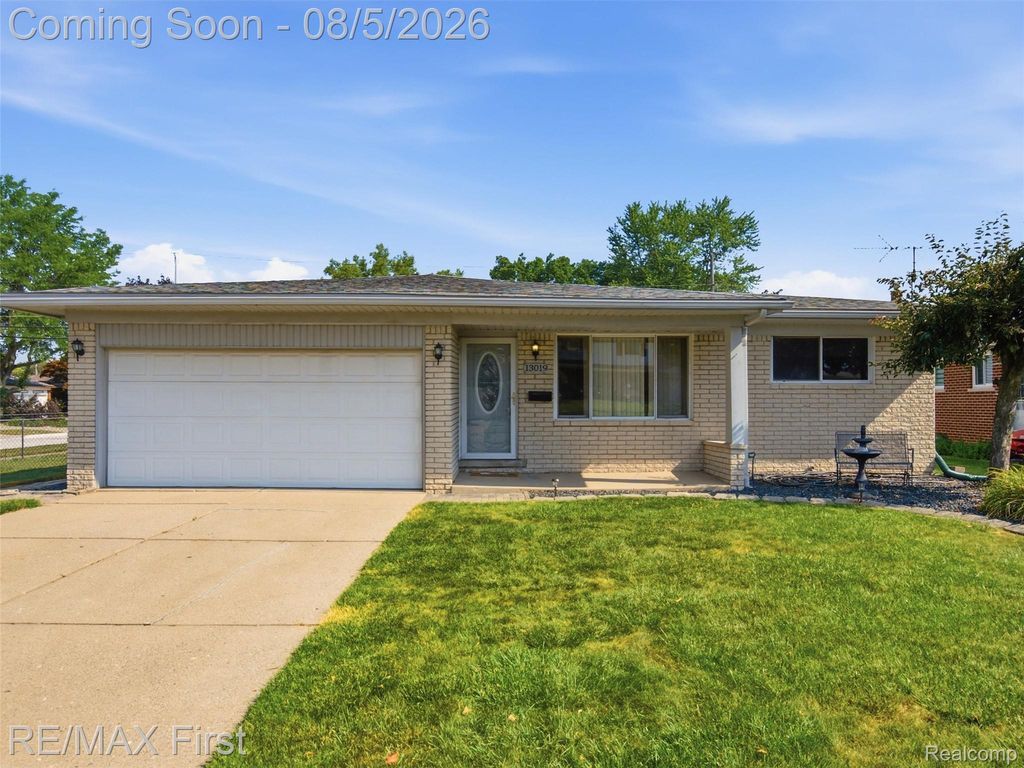 13019 Picadilly Drive, Sterling Heights city