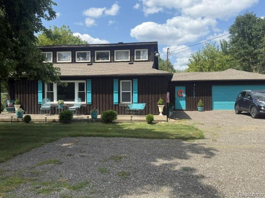 5485 N Linden Road, Mt. Morris township