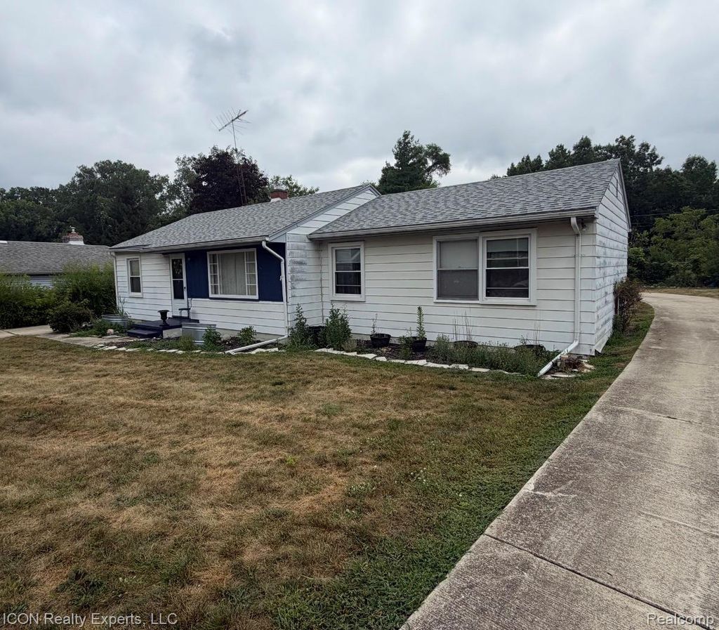 5718 Parkdale Drive, Shelby charter township