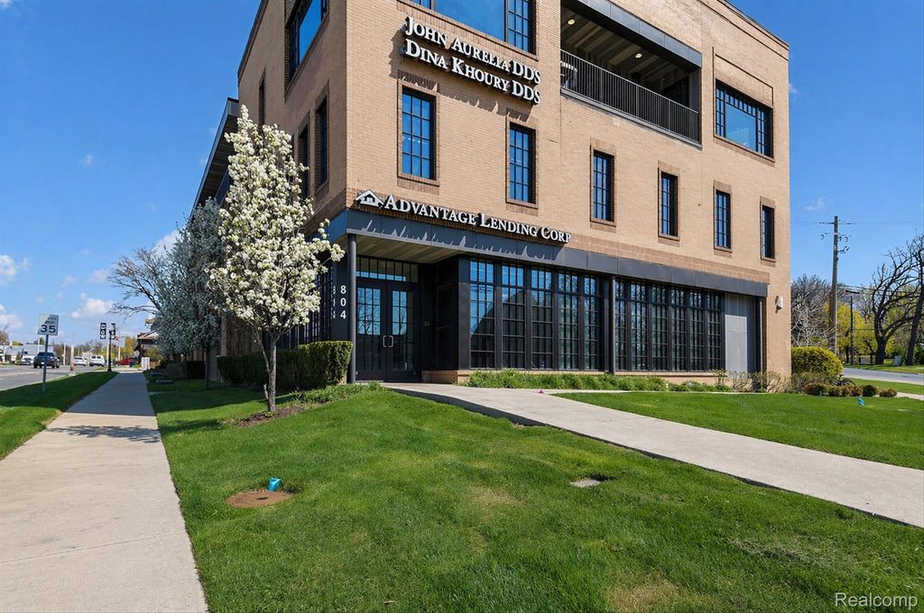 804 N Main Street 3a, Rochester city