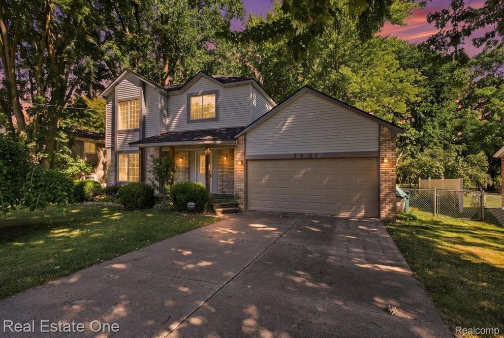 2931 Wisconsin Road, Troy city