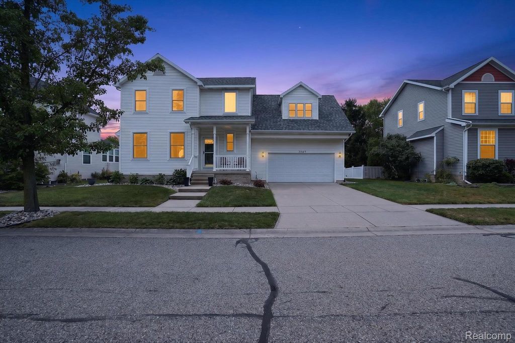 3847 Kiskadee Drive, East Lansing city