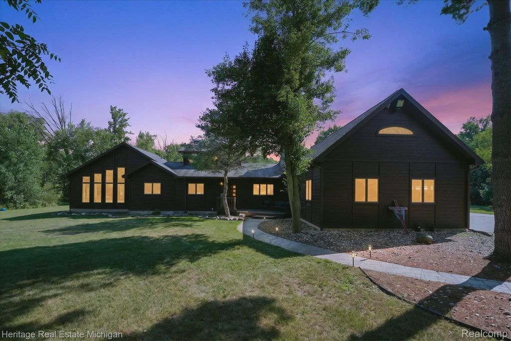 1888 Germany Road, Williamstown township