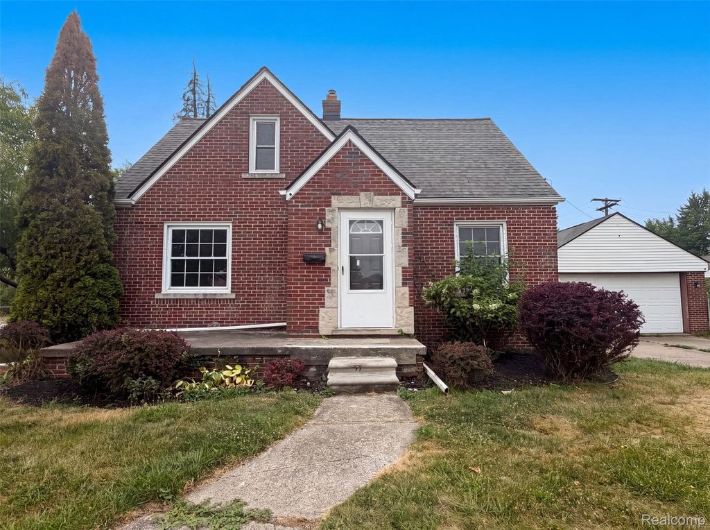 17590 Eastland Street, Roseville city