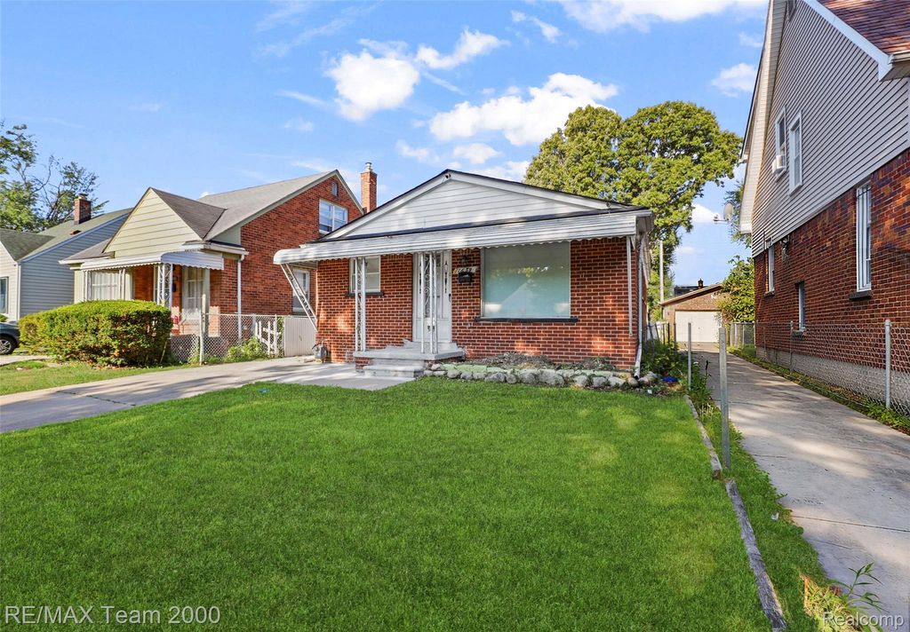 7639 Faust Avenue, Detroit city