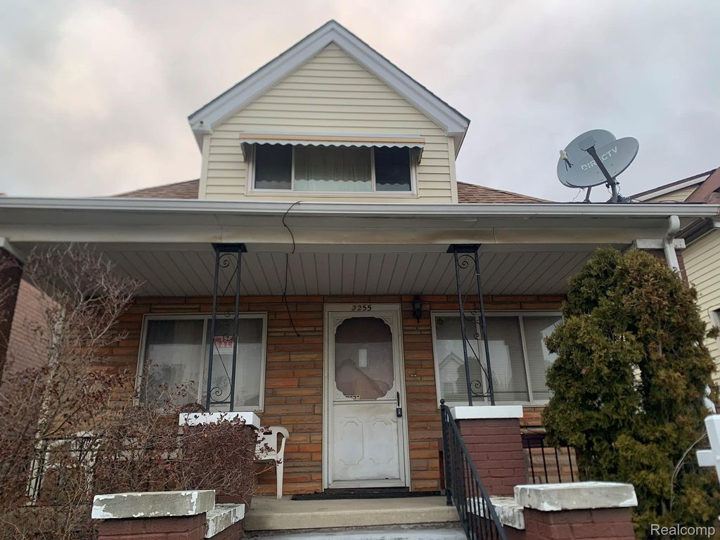 2255 Yemans Street, Hamtramck city