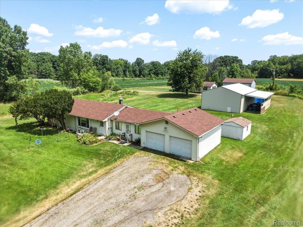 3384 Quain Road, Emmett