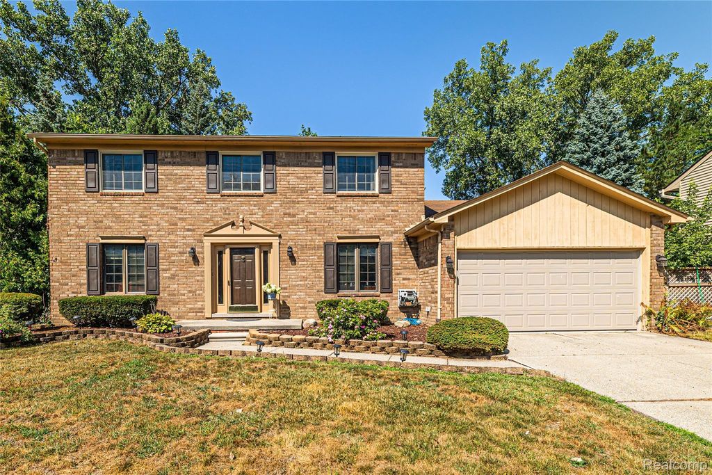 15569 Penn Drive, Livonia city