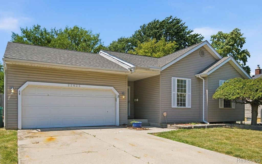 22825 Teppert Avenue, Eastpointe city