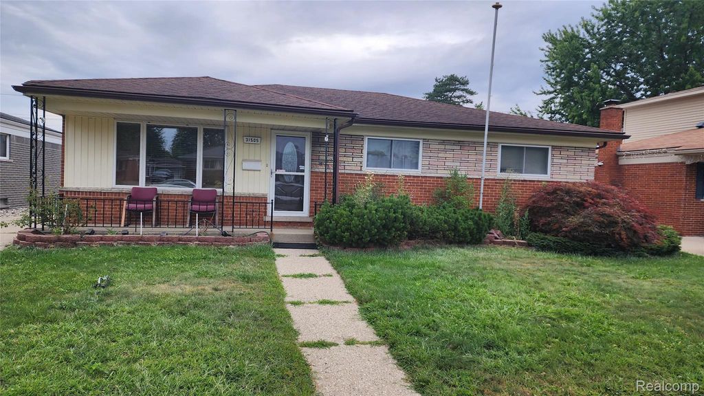 31505 Marilyn Drive, Warren city
