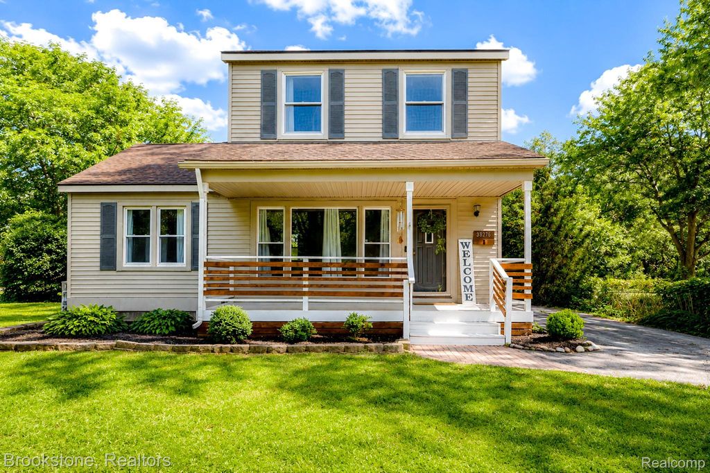 38276 Hamon Street, Harrison charter township