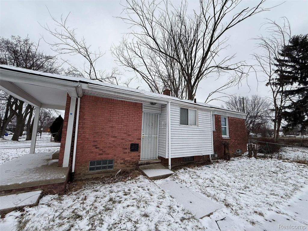 12000 Ashton Avenue, Detroit city