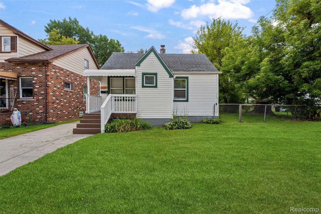 7220 Toepfer Road, Warren city