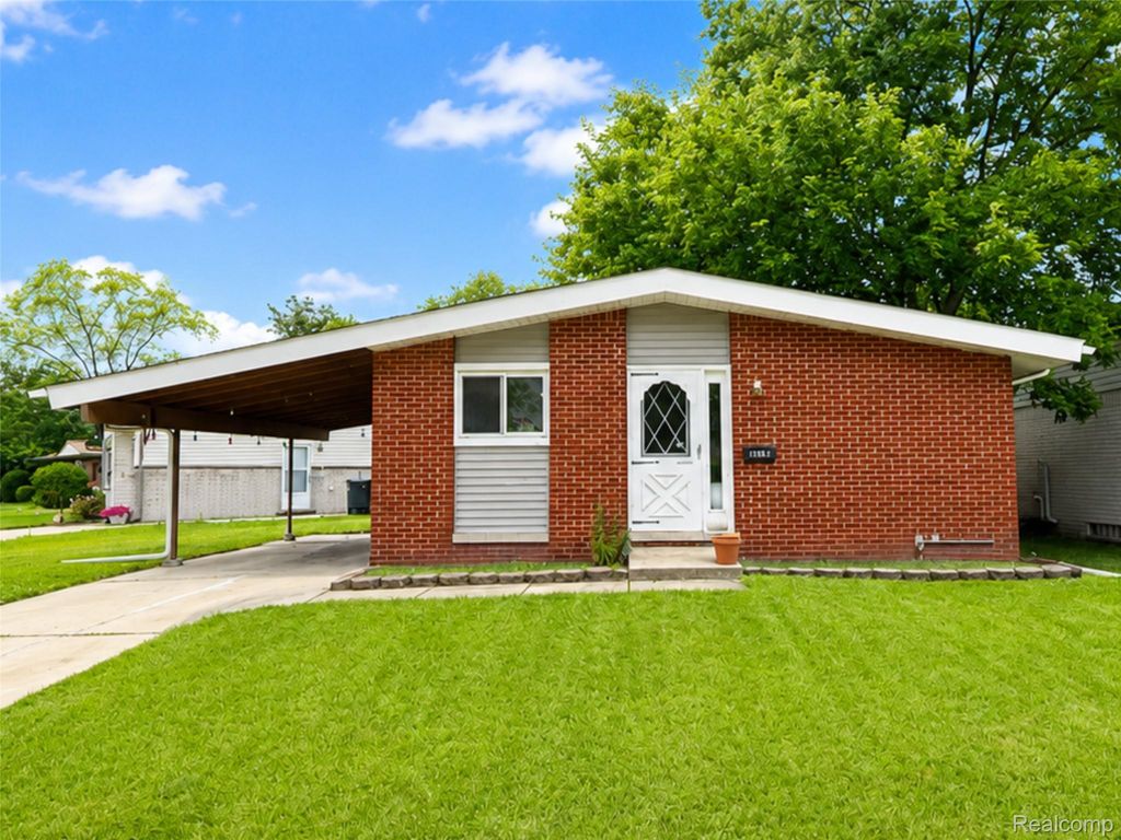 1366 Windham Street, Westland city