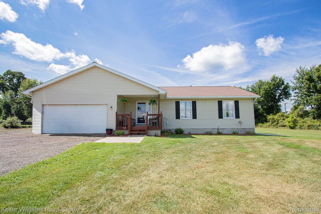 625 Howell Road, Berlin township