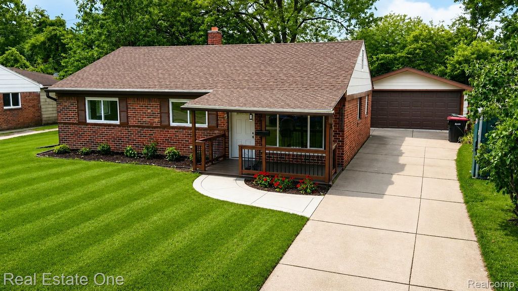 28463 Sutherland Street, Southfield city