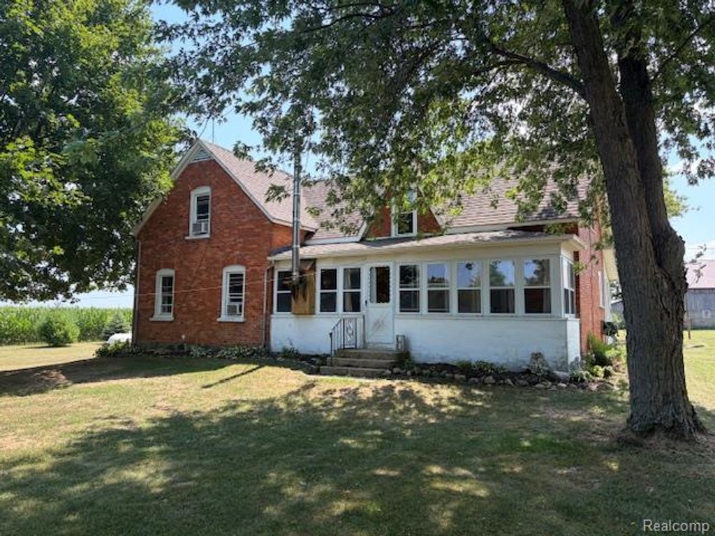 6220 Kaufman Road, Huron township