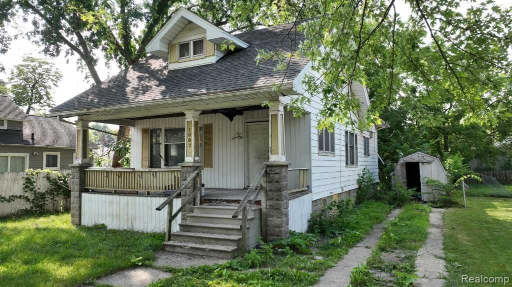 1007 N Oakley Street, Saginaw city