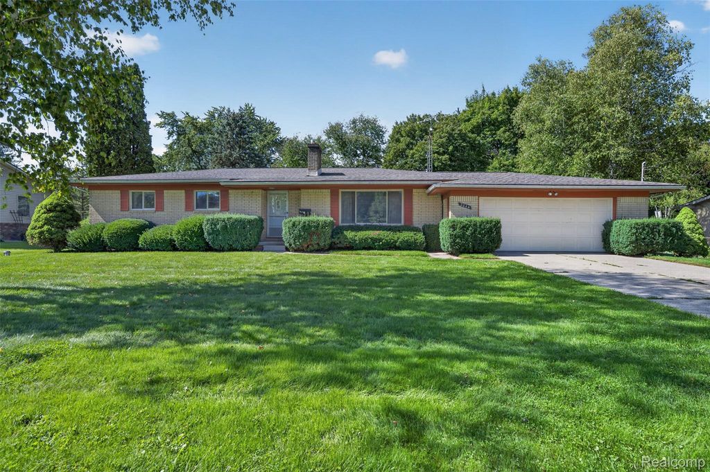 2044 Winthrop Drive, Swartz Creek