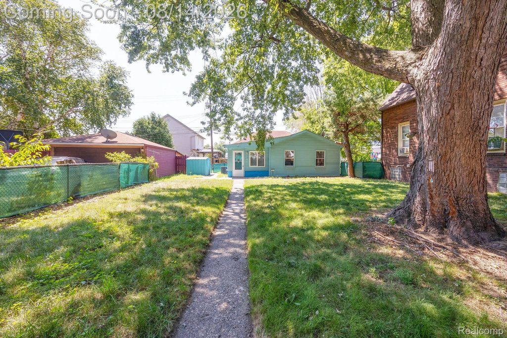 54 Walnut Street, River Rouge city