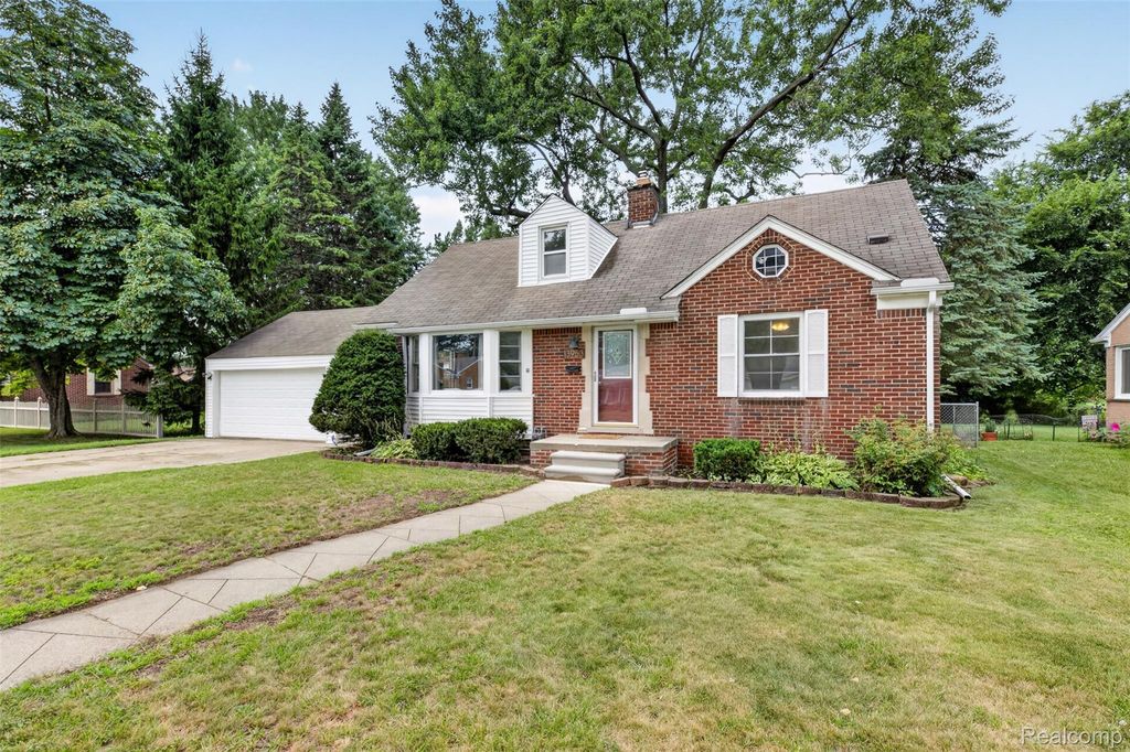 13953 Marion, Redford