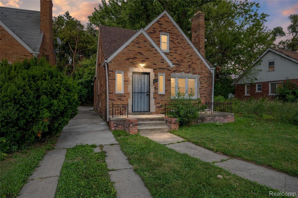14774 Woodmont Avenue, Detroit city