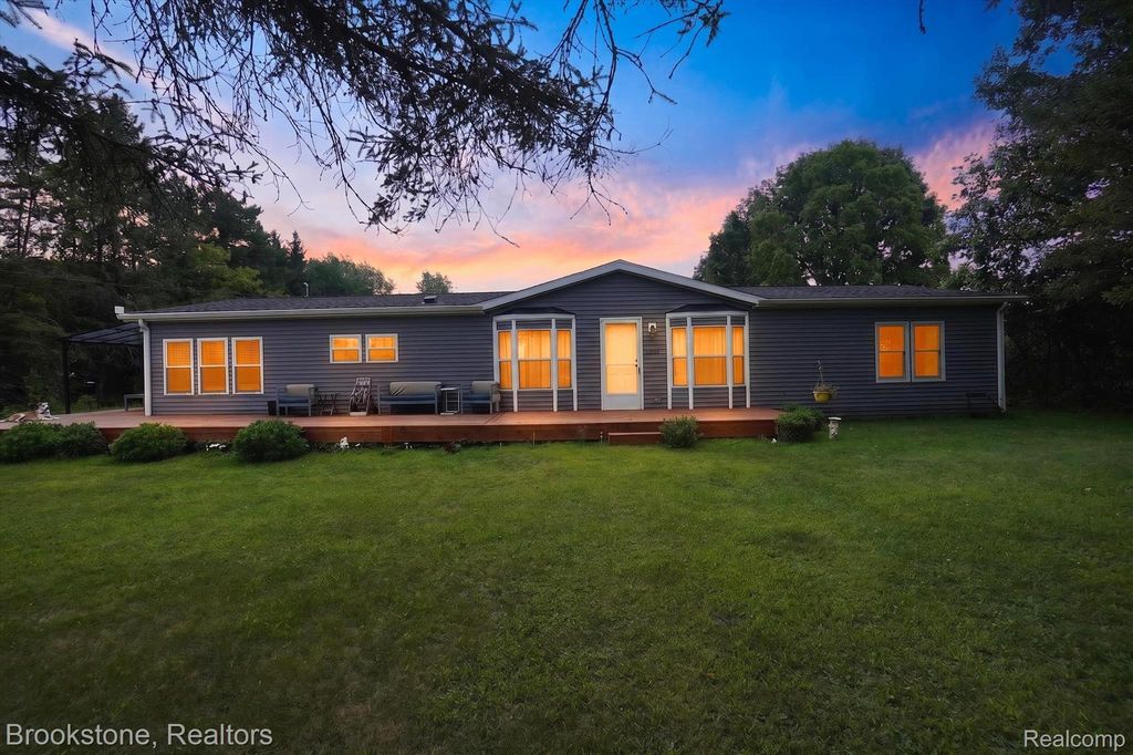 11935 Beardslee Road, Perry city