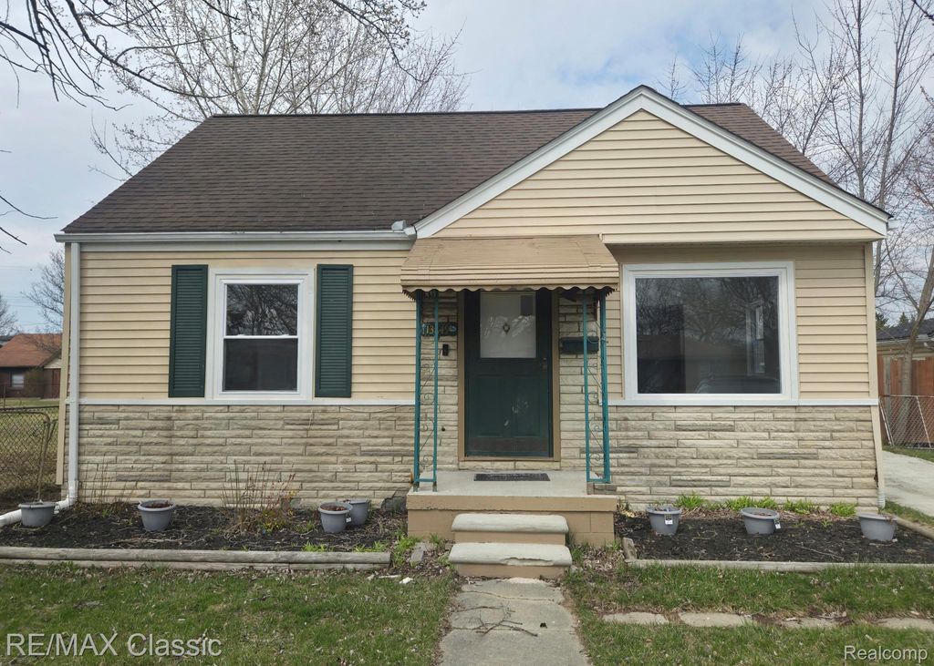 13849 Leonard Avenue, Warren city