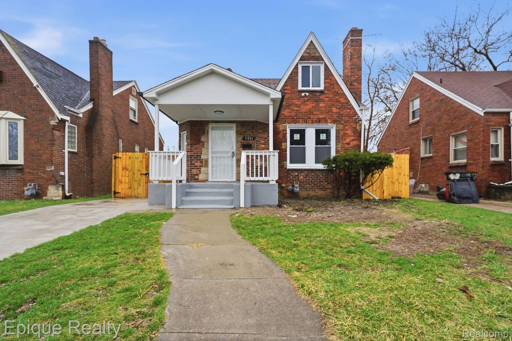 9991 Robson Street, Detroit city