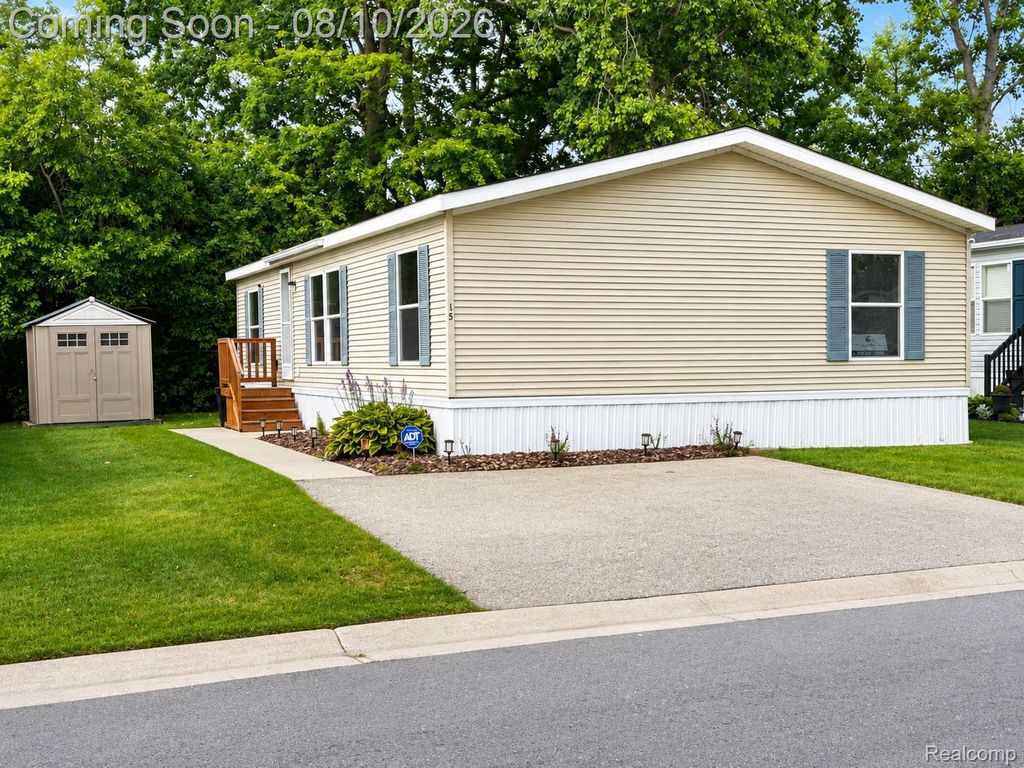 3730 Lapeer Road, Port Huron city