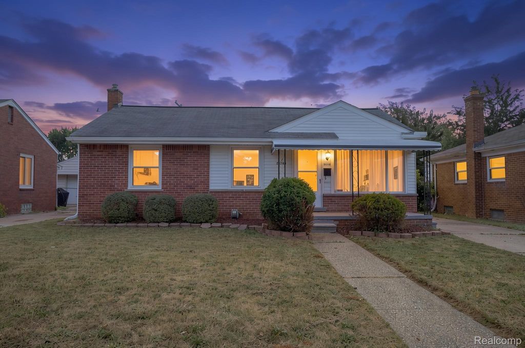 28740 Edward Street, Roseville city