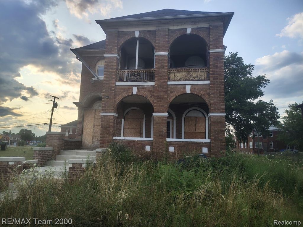 3330 Tuxedo Street, Detroit city