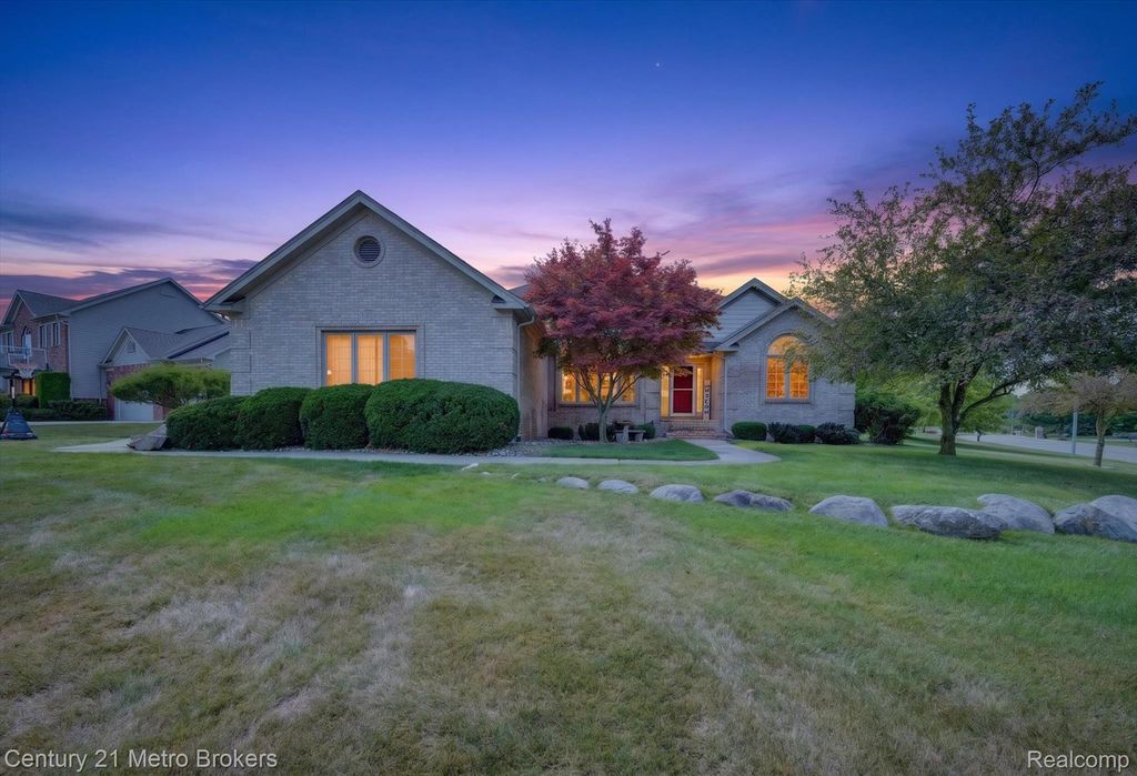 5520 Green Bank Drive, Grand Blanc charter township