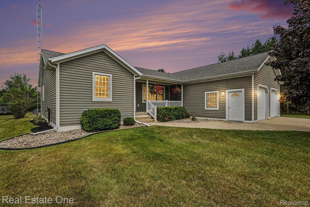 3690 Densmore Road, Juniata township