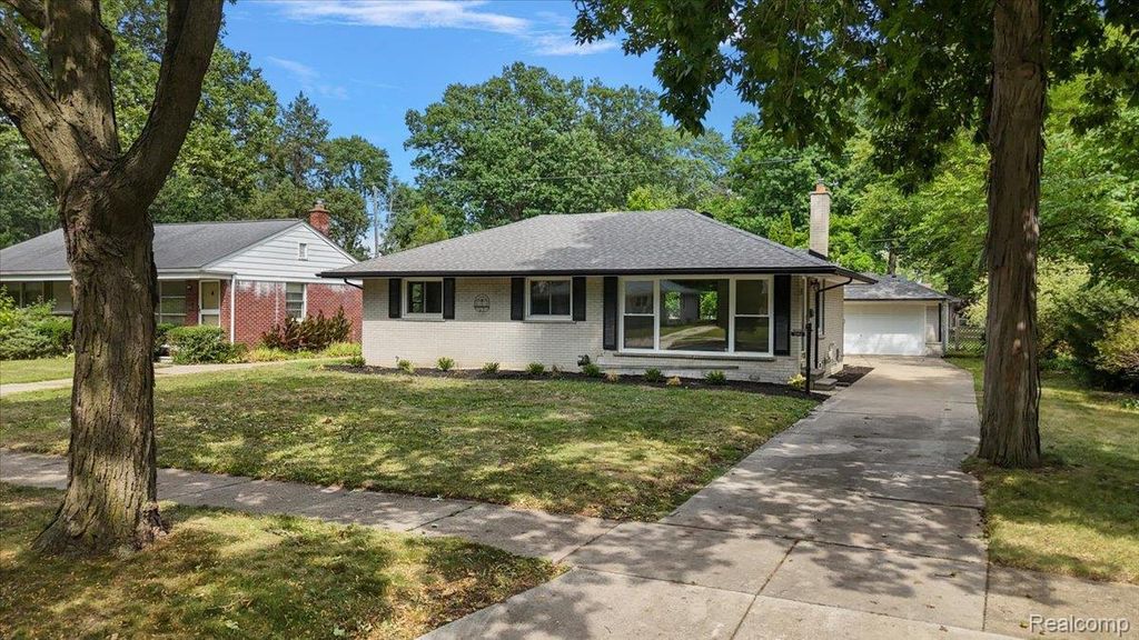 27626 Lexington Parkway, Southfield city