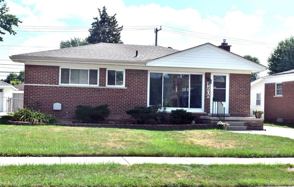 22608 Raymond Court, St. Clair Shores city