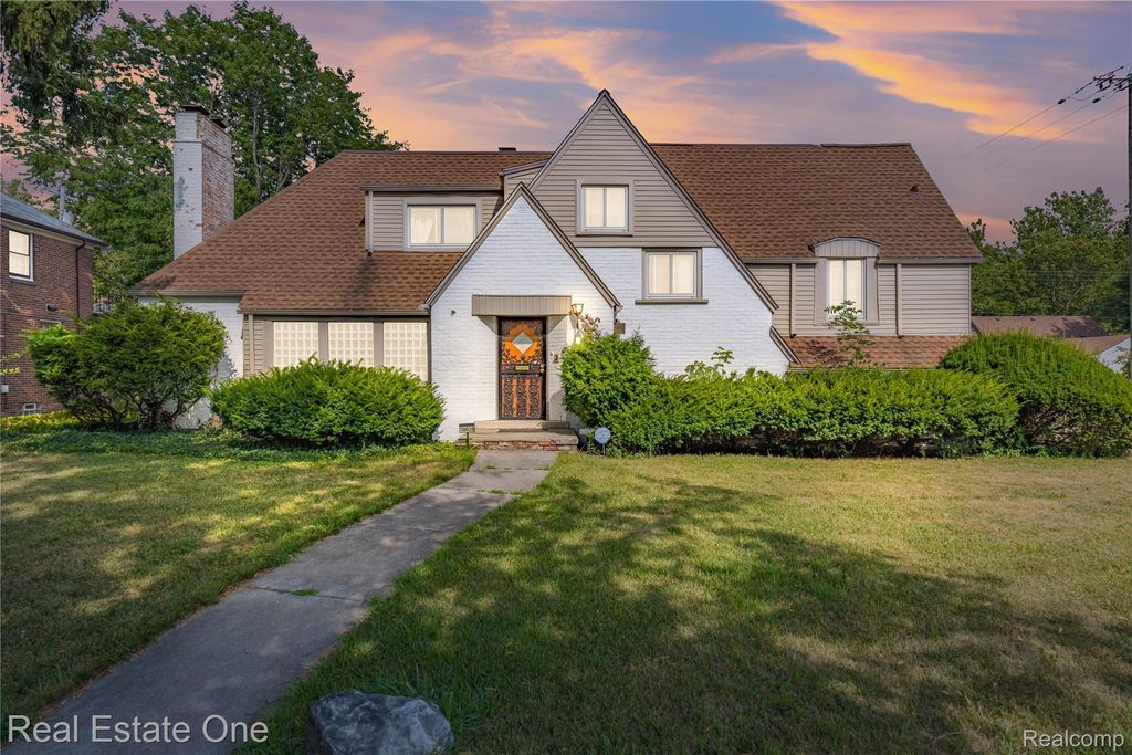 10035 W Outer Drive, Detroit city