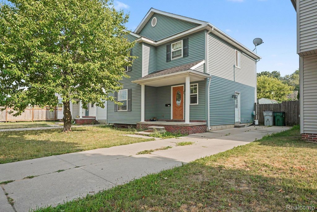 1750 E Woodruff Avenue, Hazel Park