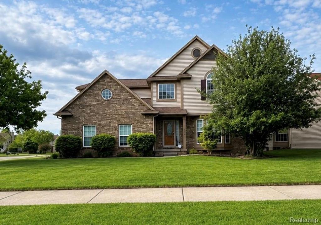 8366 Sherwood Drive, Grand Blanc charter township