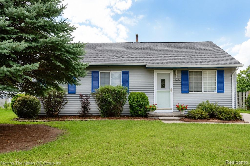 16222 Hillsbriar Drive, Romulus city