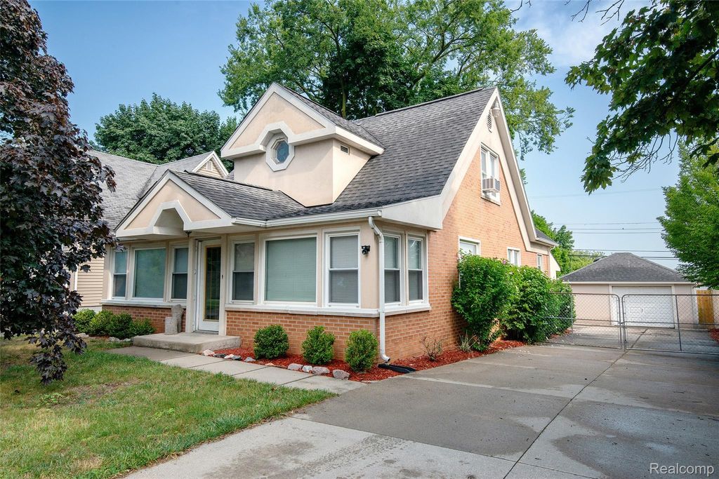 22 Cloverport Avenue, Rochester Hills city