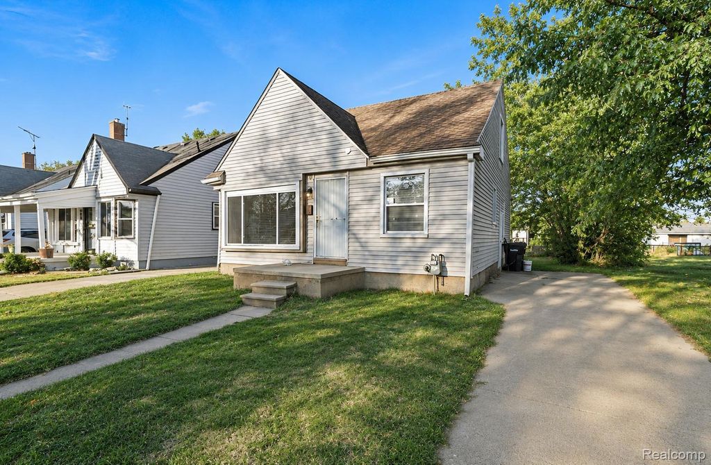 8615 Strathmoor Street, Detroit city
