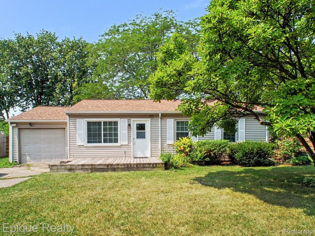 2789 Wellesley Drive, Saginaw charter township