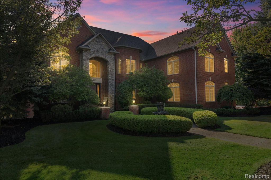840 High View Court, Oxford