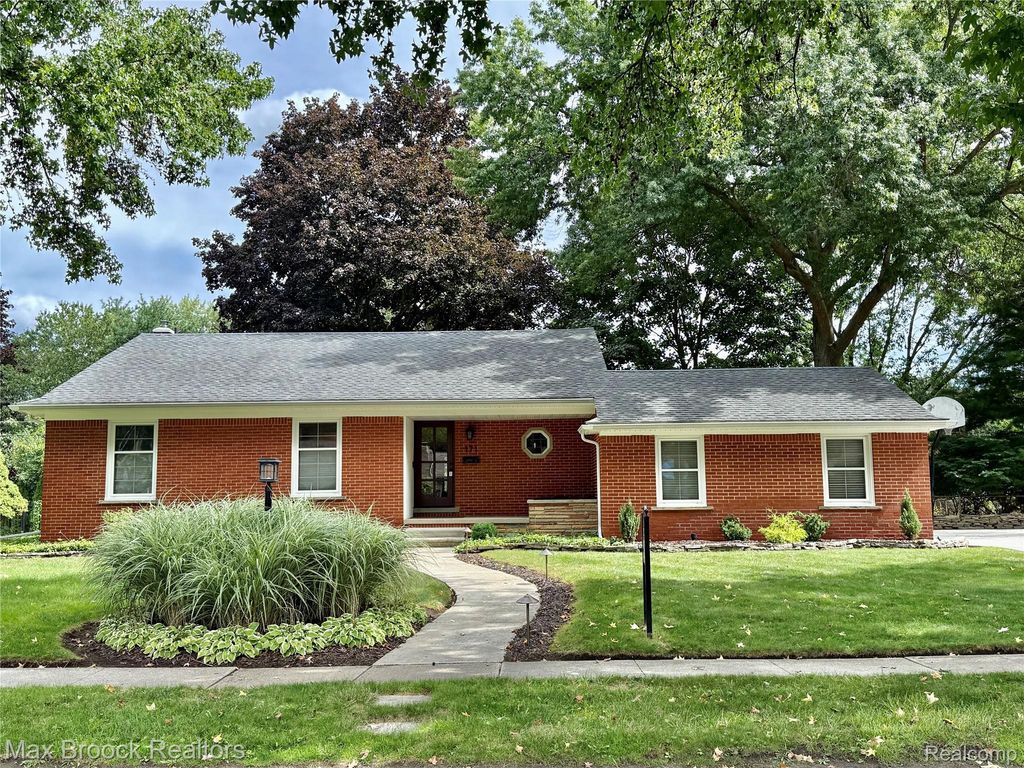 171 S Glengarry Road, Bloomfield Hills city