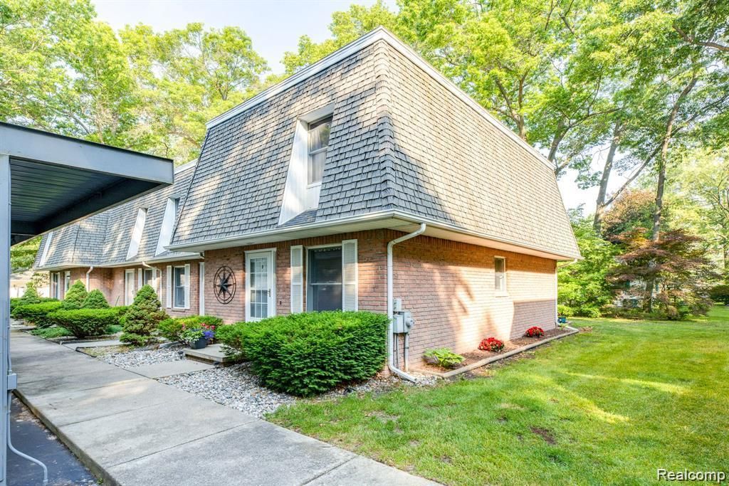 3969 Butternut Court 4, Port Huron